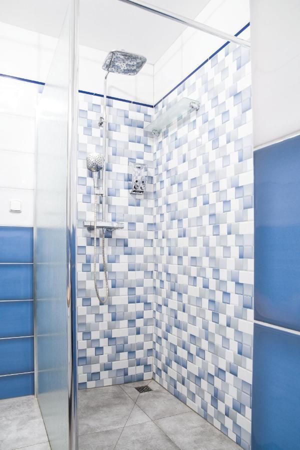 Apartmany A Wellness Vmal Skutec Bagian luar foto