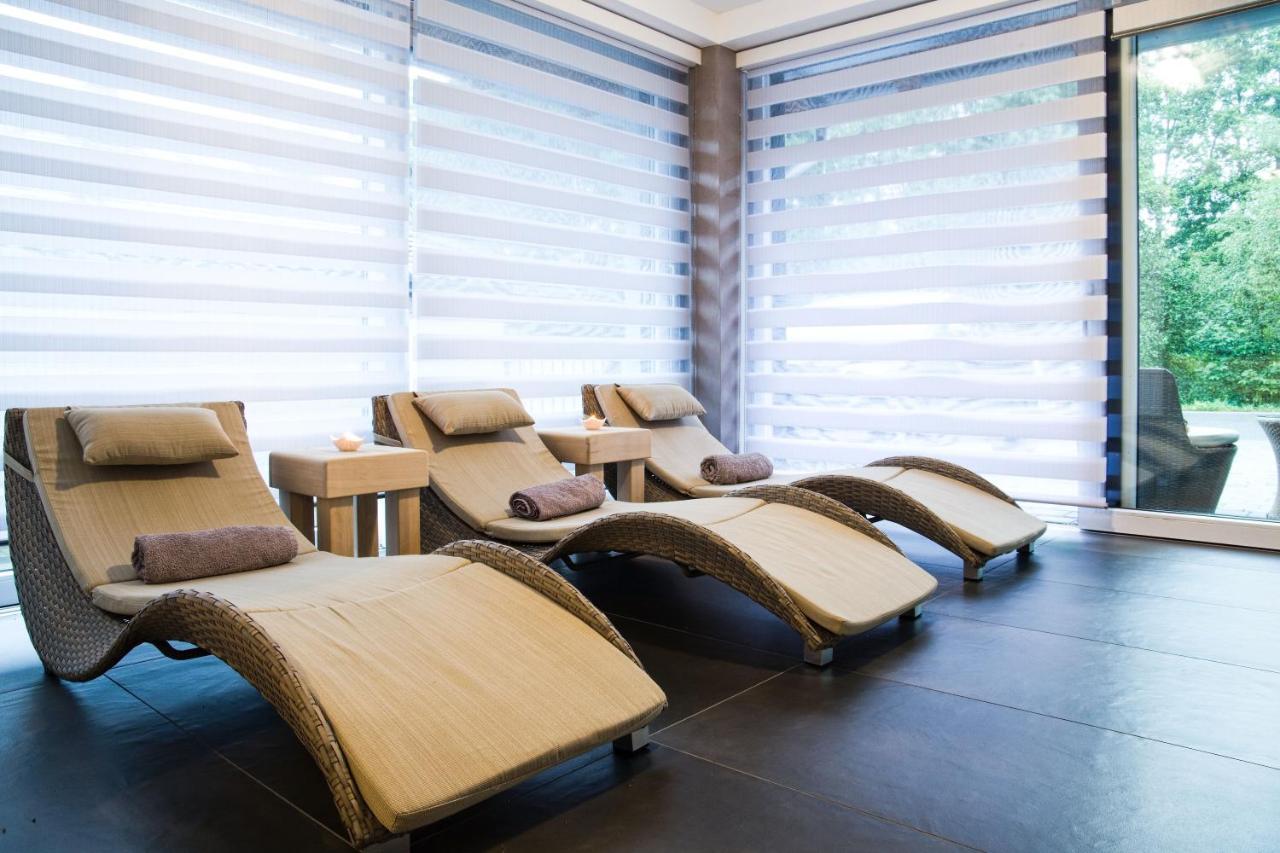 Apartmany A Wellness Vmal Skutec Bagian luar foto